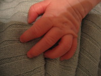 tiny fingers.JPG 